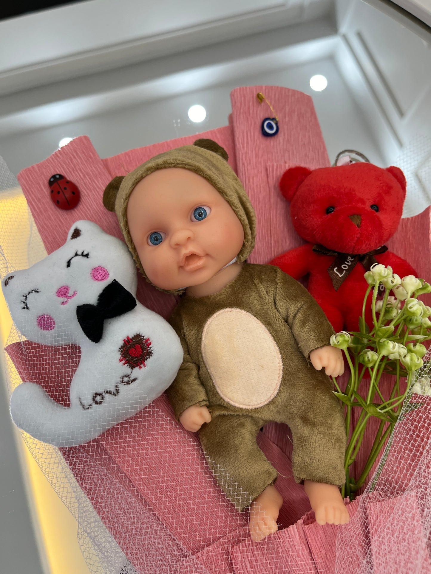 🧸👶 Sevimli Bebek ve Peluş Buketi – Özel ve Anlamlı Hediye! 🎁💜