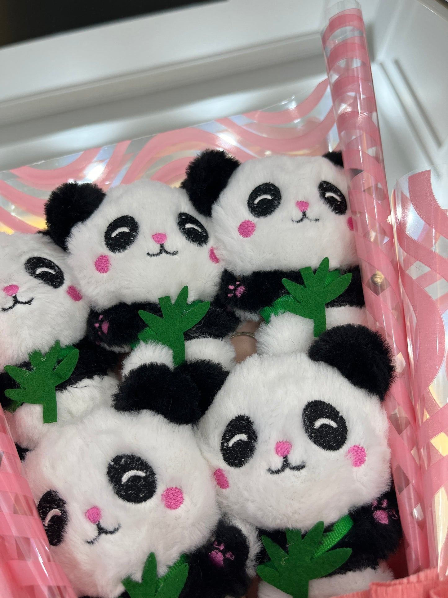 🐼🎁 Sevimli 5’li Panda Buketi – Tatlı Bir Sürpriz! 💖